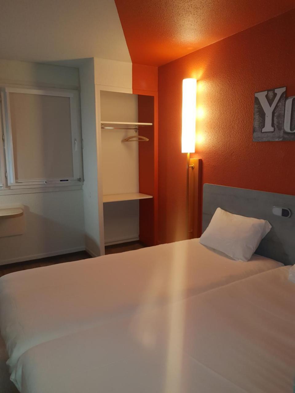 Ibis Budget Saint Christol Les Ales Zewnętrze zdjęcie